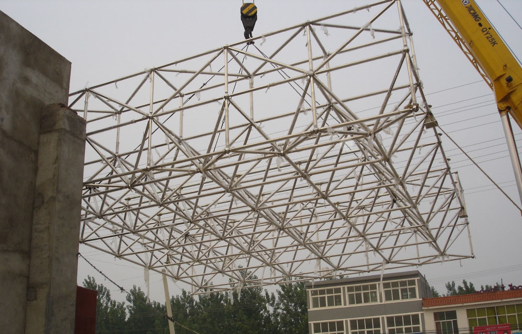 宜春不锈钢门头网架安装